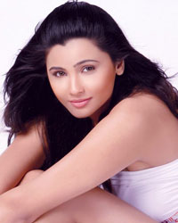 Daisy Shah